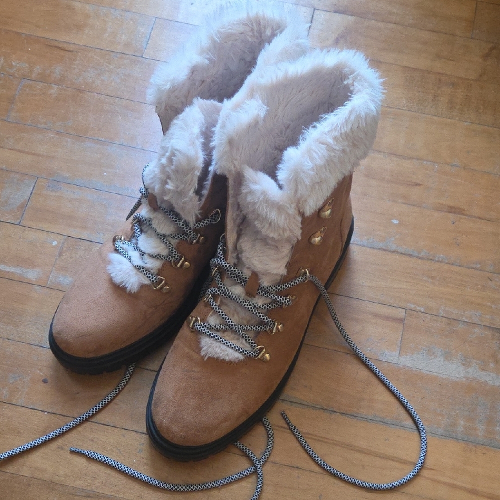 J. Crew Tan Fur-Lined Winter Boots
